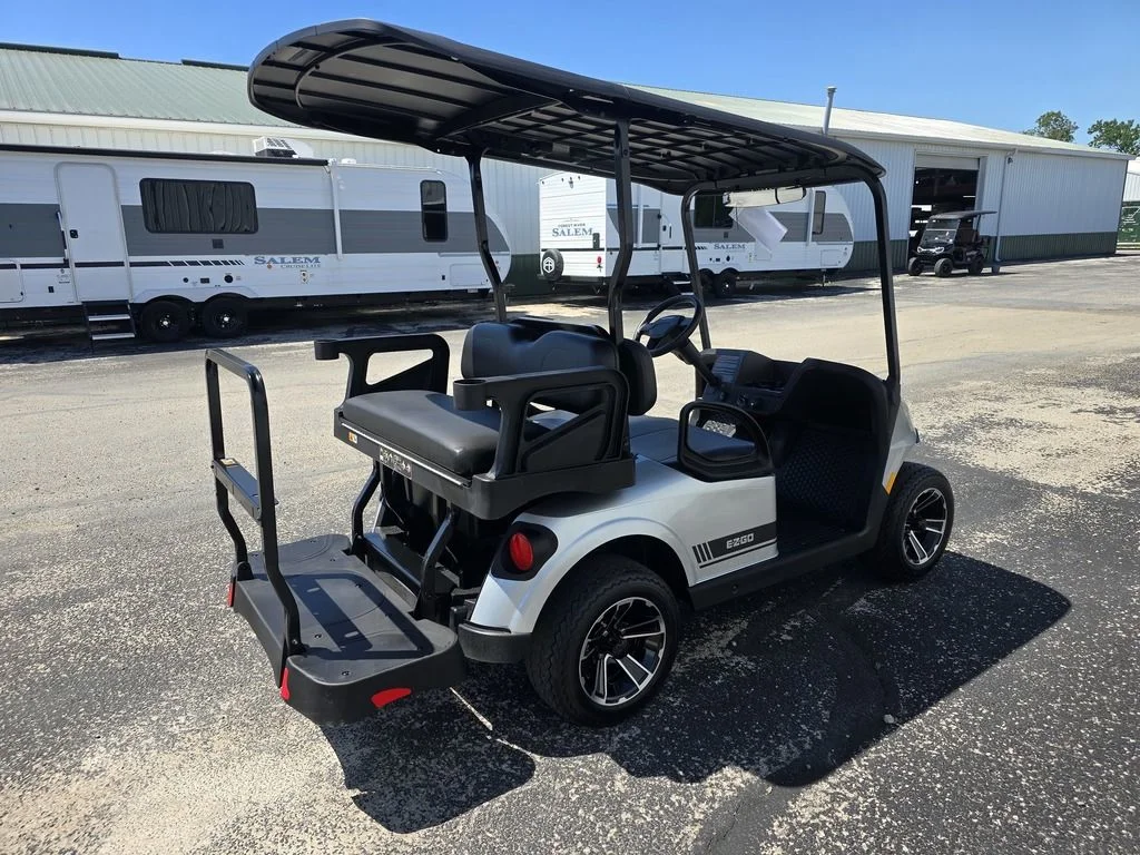 2026 E-Z-GO RXV 4 Valor S + EX1 Sport Platinum photo 4