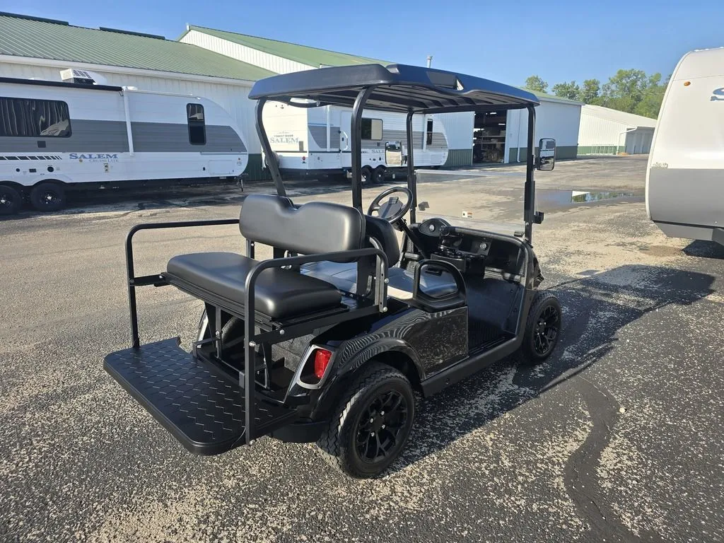 2021 E-Z-GO RXV ELiTE Lithium photo 8