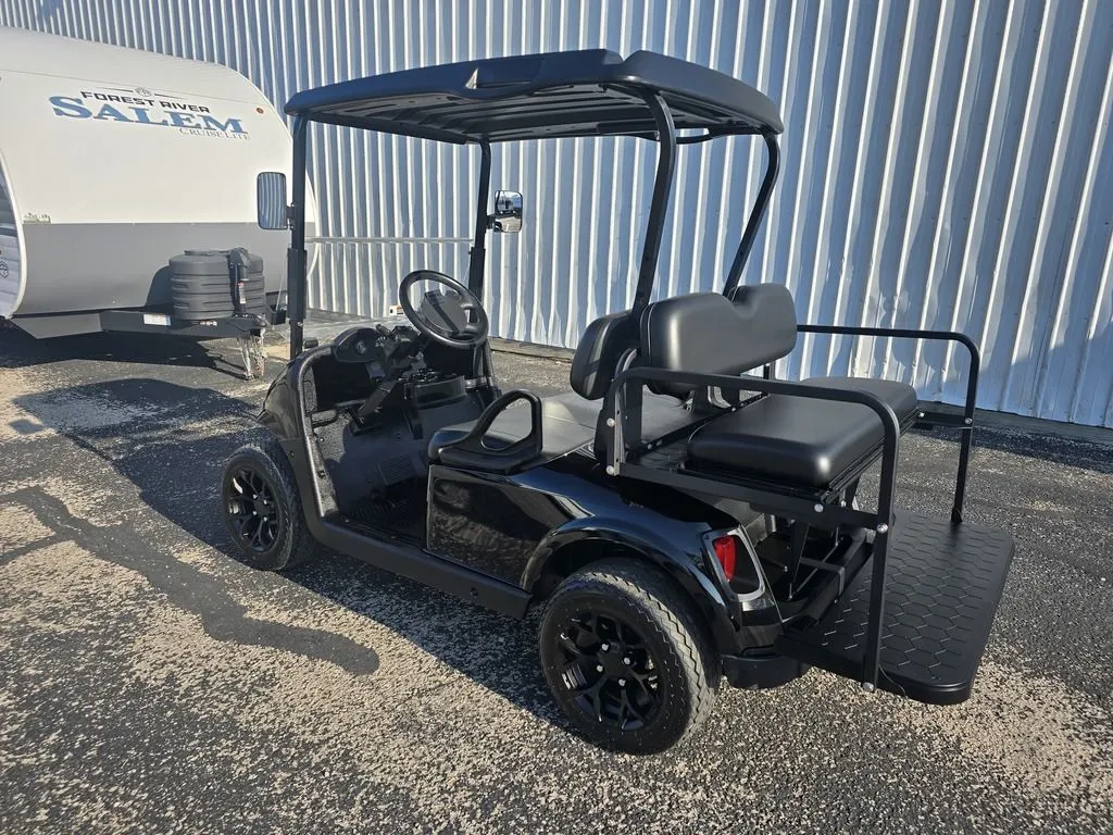 2021 E-Z-GO RXV ELiTE Lithium photo 5