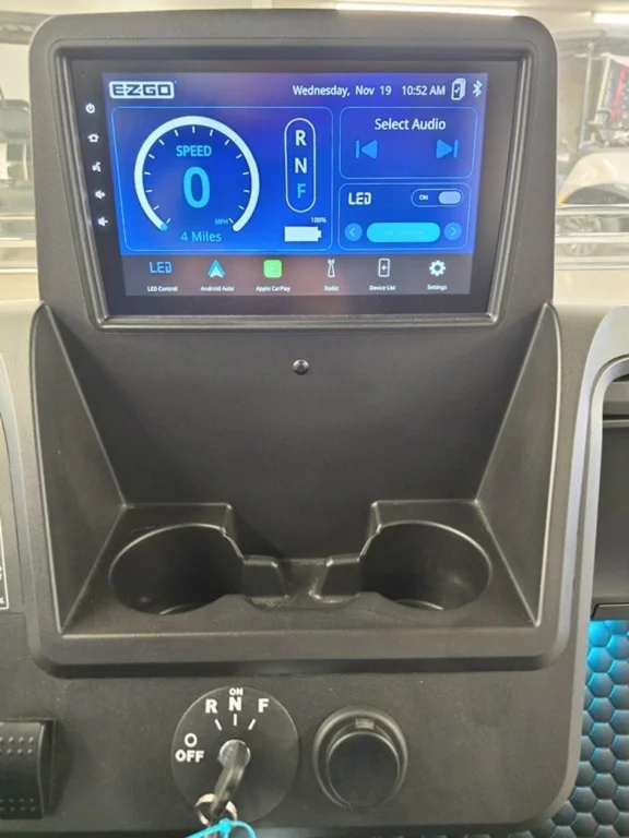 2026 E-Z-GO RXV ELiTE Lithium photo 7