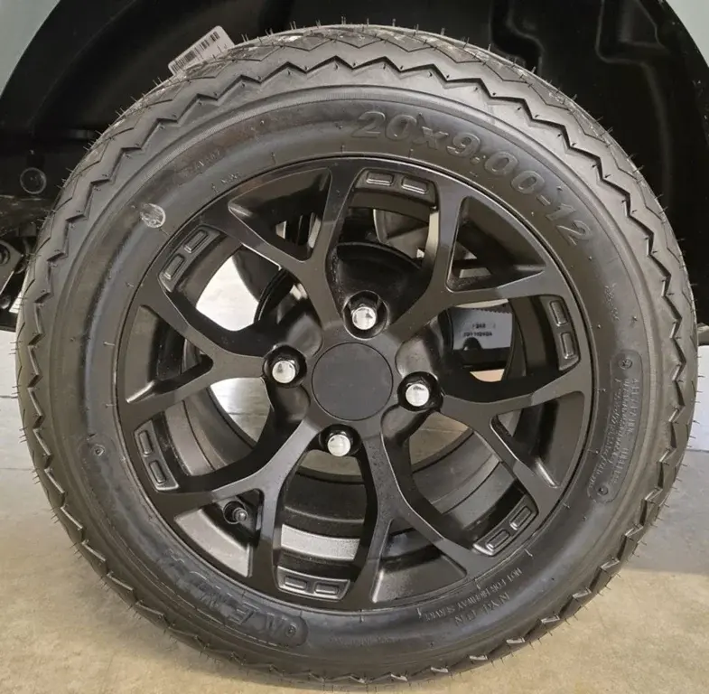 2027 E-Z-GO RXV 2 Valor S + 13.5 Gas Matte Green photo 5