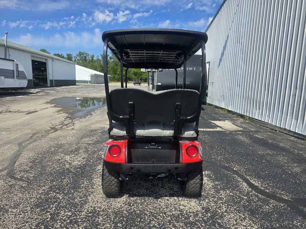 2026 E-Z-GO Liberty ELiTE Lithium photo 5