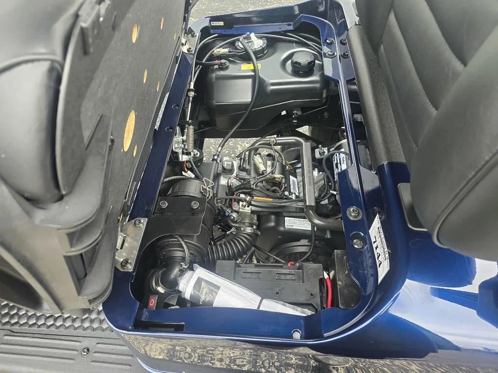2027 E-Z-GO Liberty photo 10