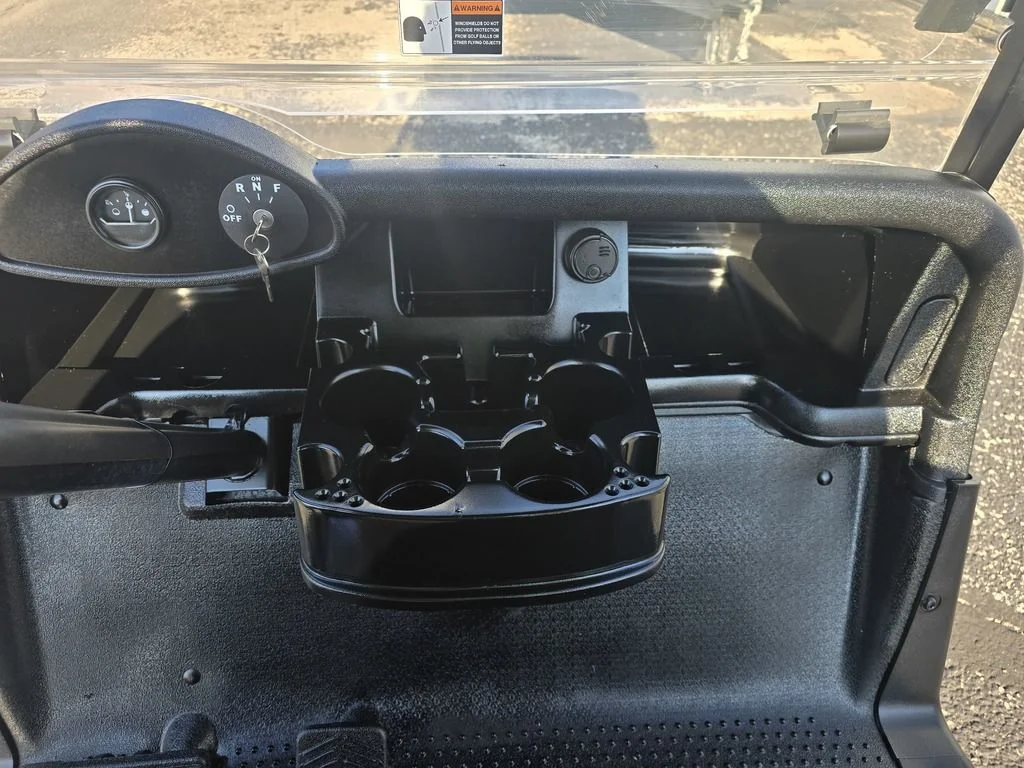 2021 E-Z-GO RXV ELiTE Lithium photo 7