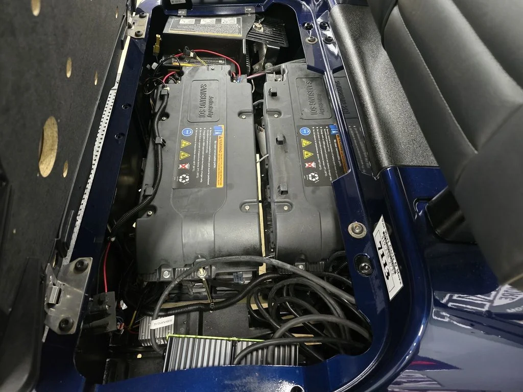 2021 E-Z-GO RXV photo 6