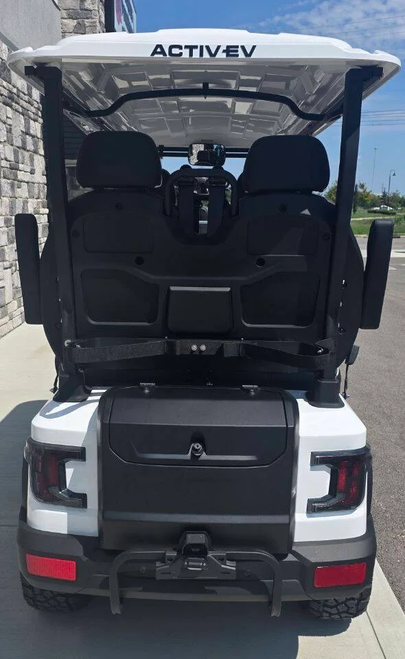 2027 Activ EV Pulse Street Legal photo 6