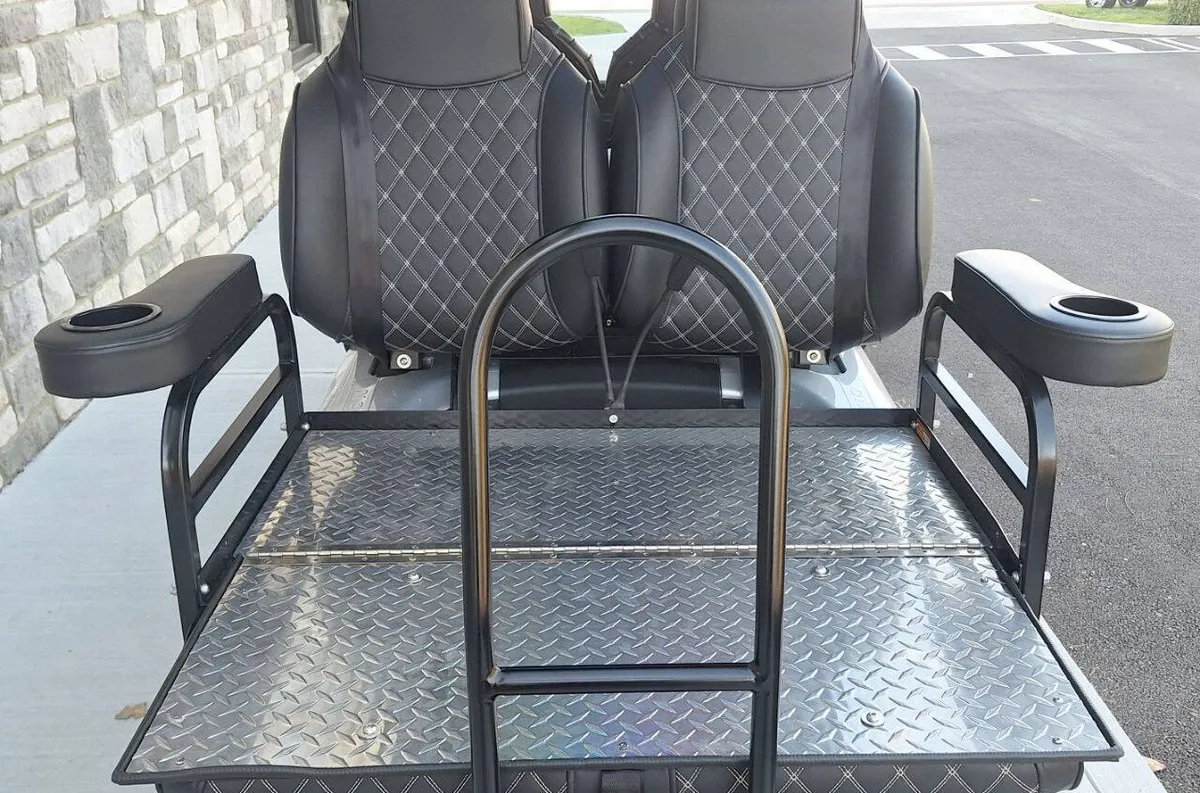 2025 Epic Carts E60L Street Legal photo 7