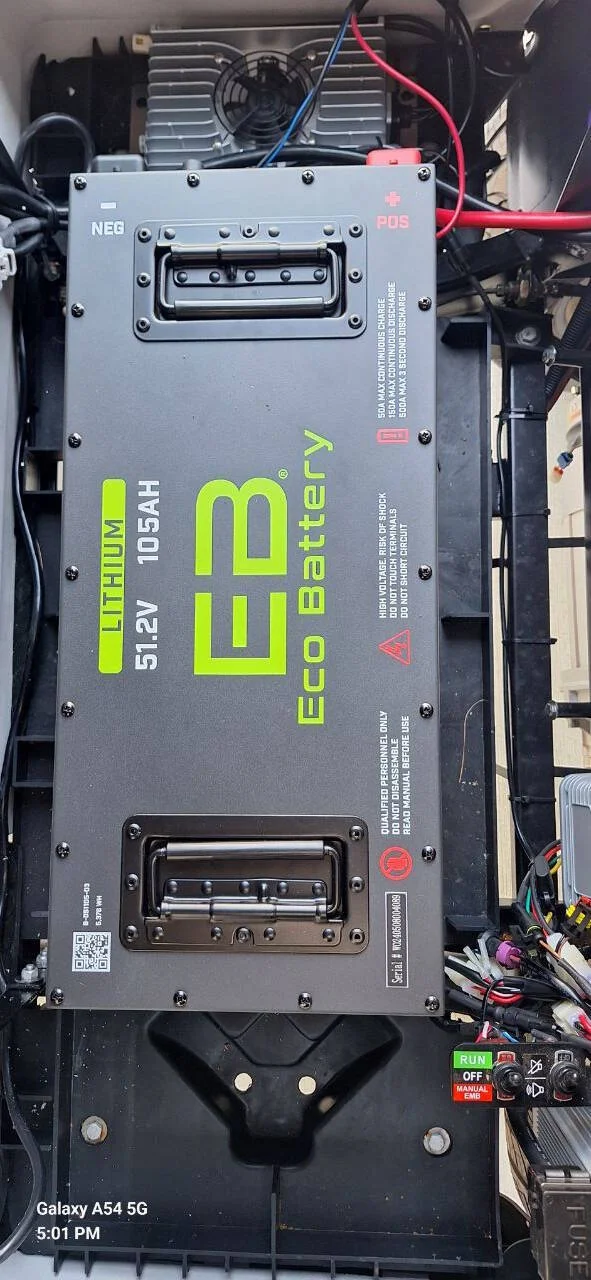 2025 Epic Carts E60L Street Legal photo 13