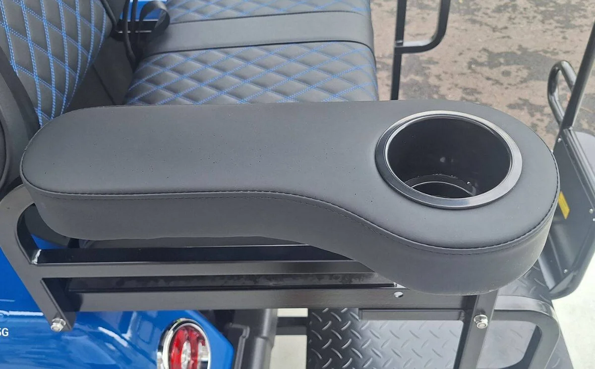 2025 Epic Carts E60L Street Legal photo 11