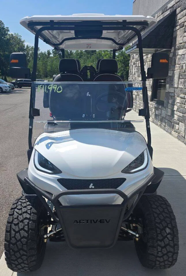 2027 Activ EV Pulse Street Legal photo 2
