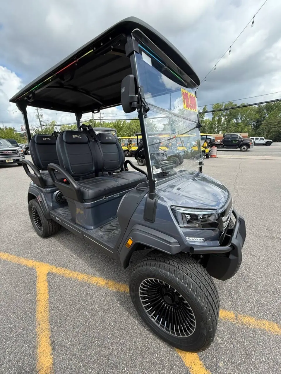 2025 Epic Carts E40FX Lithium photo 7
