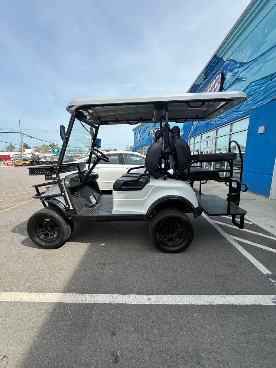 2025 Epic Carts E40L Lithium photo 2