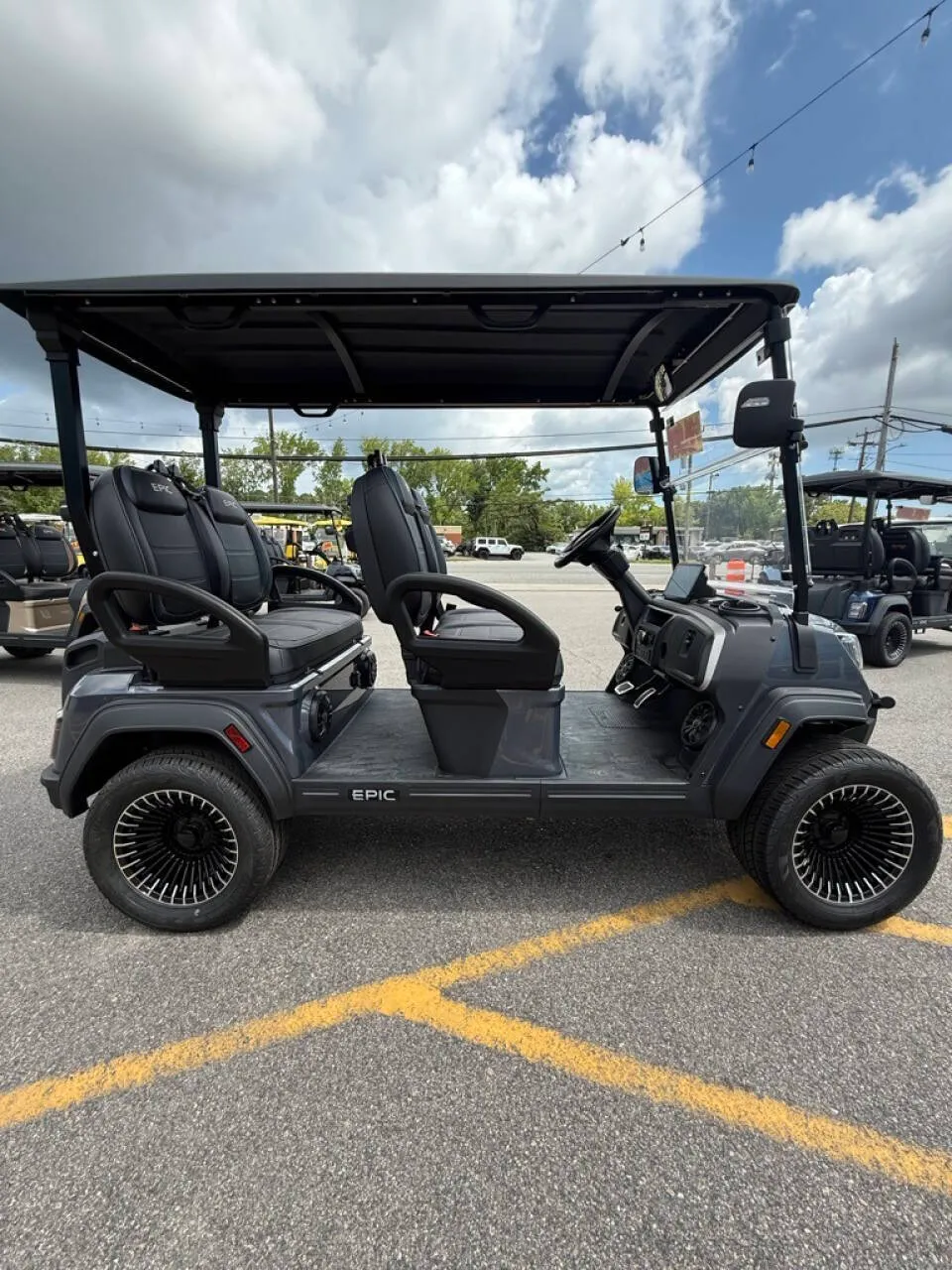 2025 Epic Carts E40FX Lithium photo 6