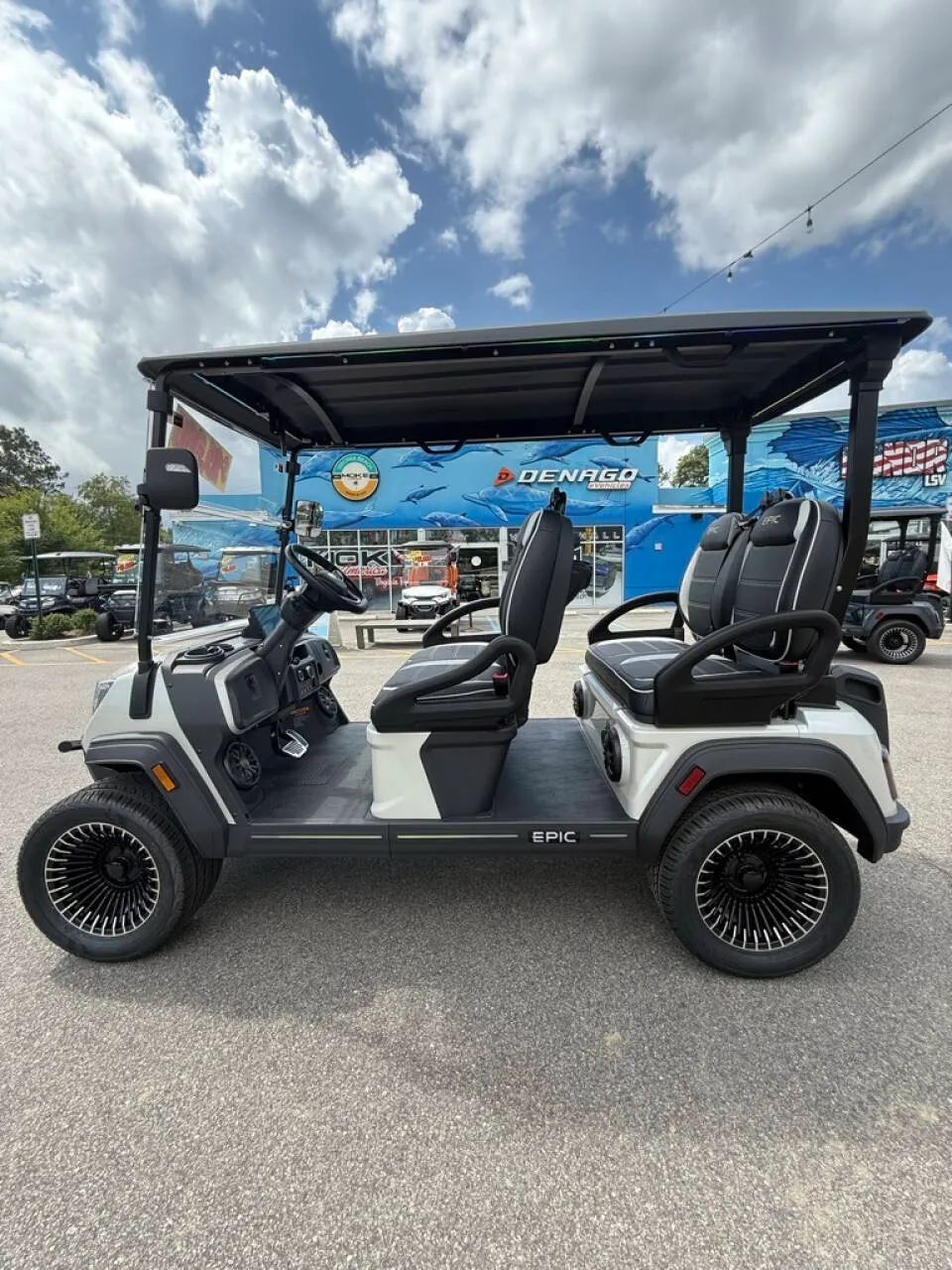 2025 Epic Carts E40FX Lithium photo 2