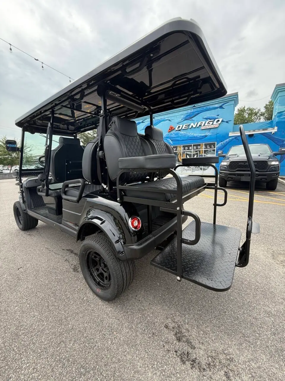 2025 Epic Carts E60L Lithium photo 3
