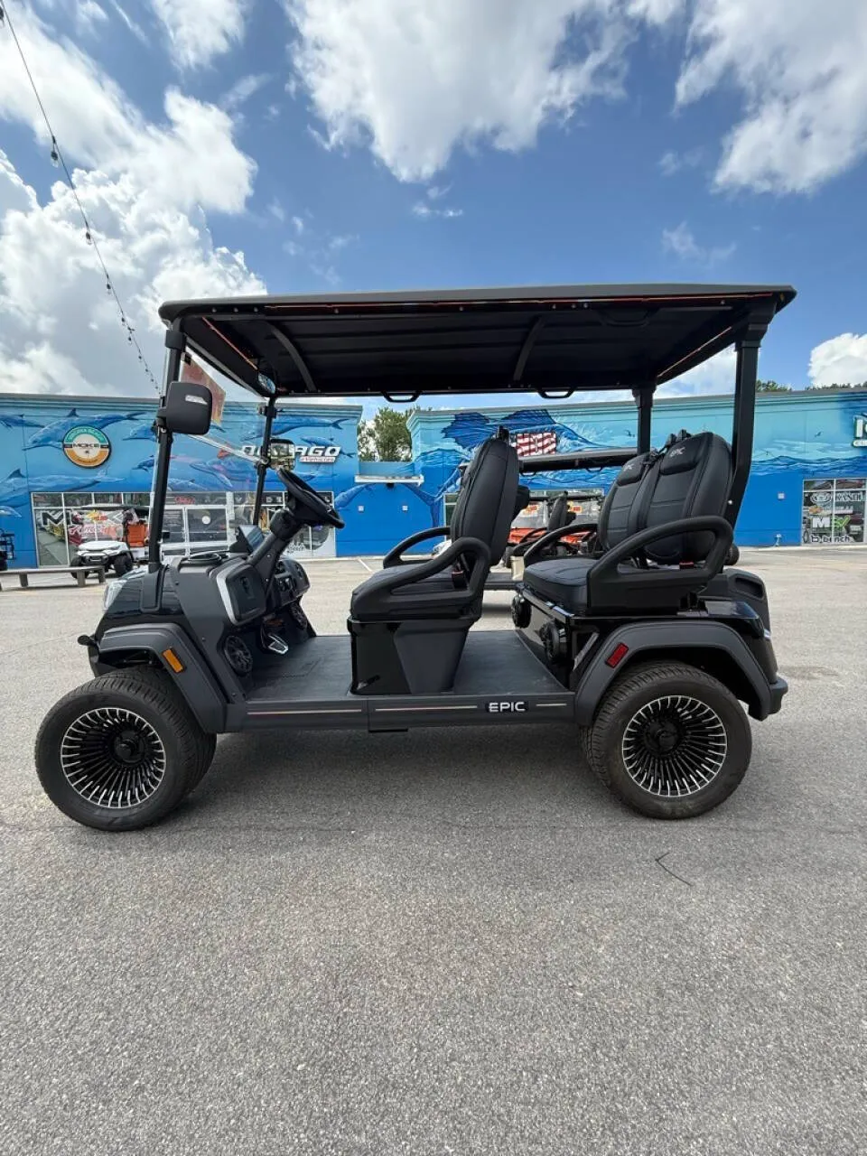 2025 Epic Carts E40FX Lithium photo 2