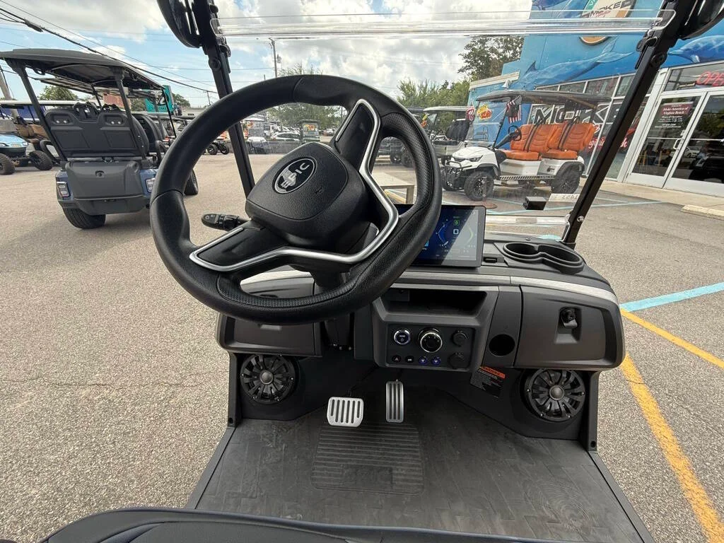 2025 Epic Carts E40FX Lithium photo 12