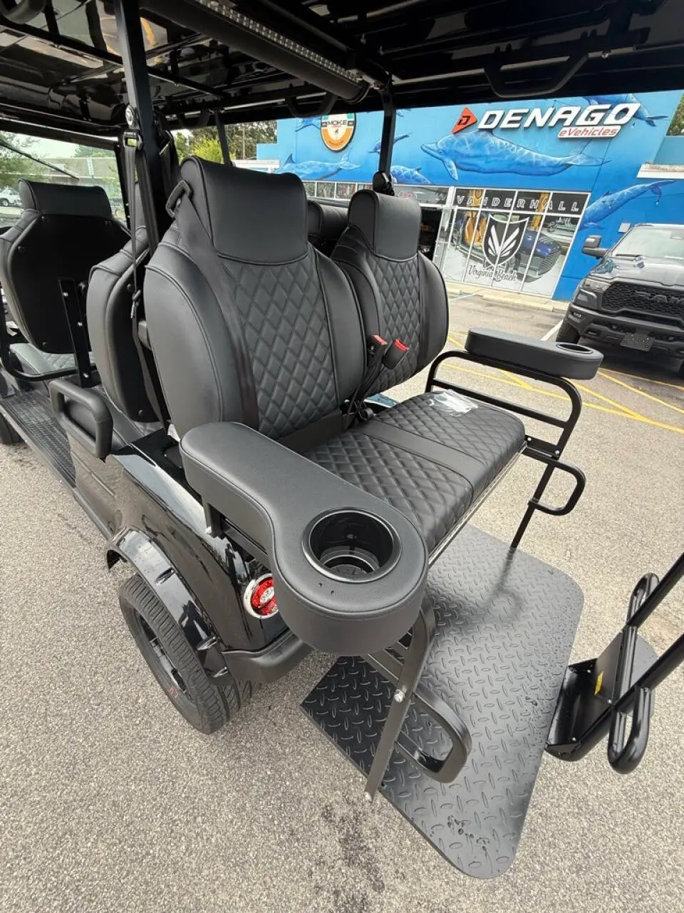 2025 Epic Carts E60L Lithium photo 12