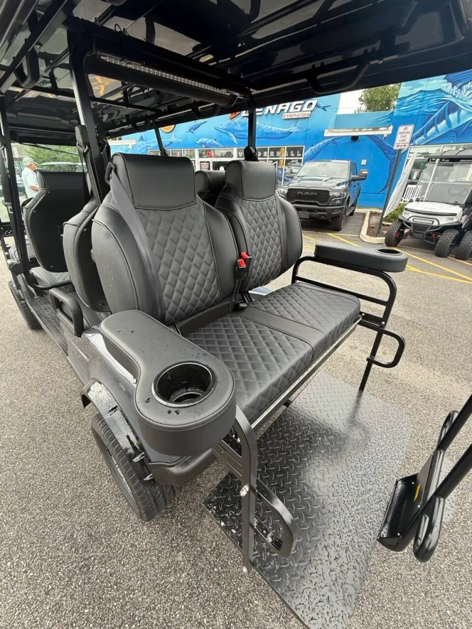 2025 Epic Carts E60L Lithium photo 12