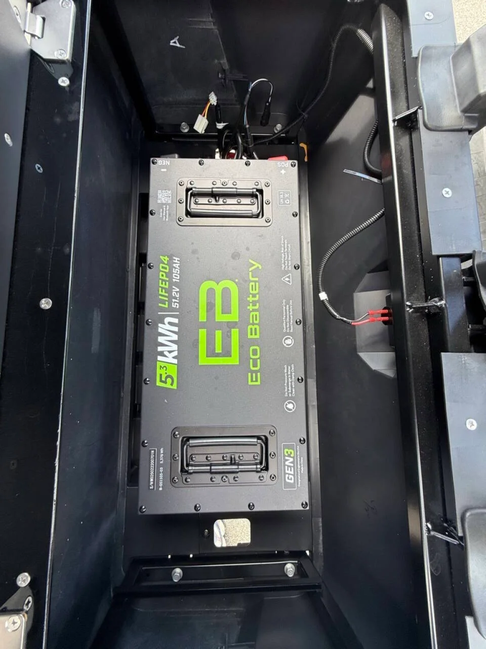 2025 Epic Carts E40FX Lithium photo 13