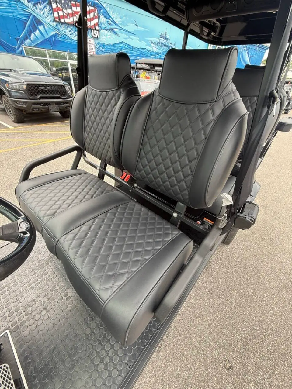 2025 Epic Carts E60L Lithium photo 10