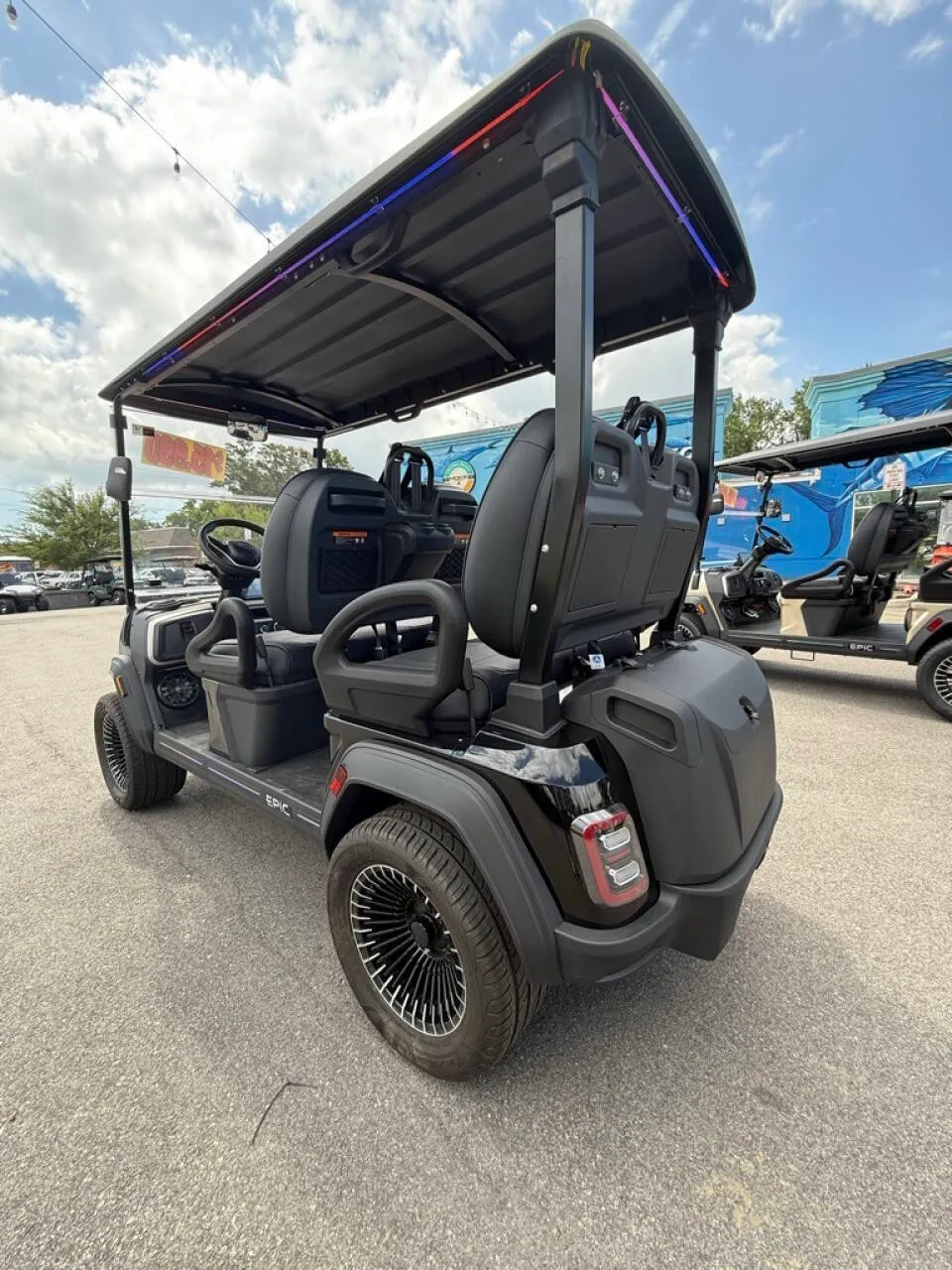 2025 Epic Carts E40FX Lithium photo 3