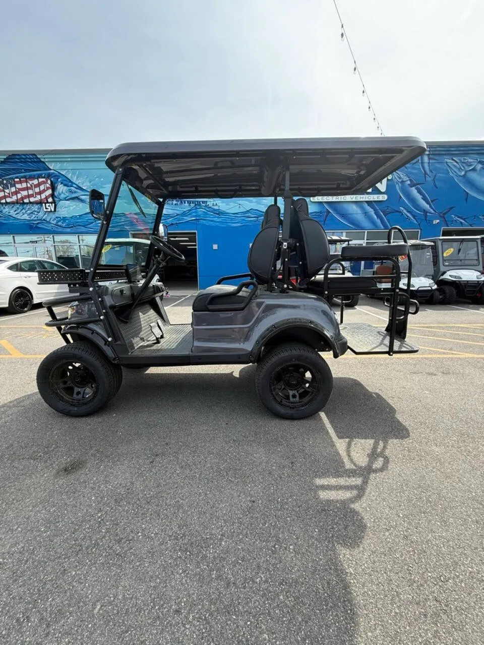 2025 Epic Carts E40L Lithium photo 2