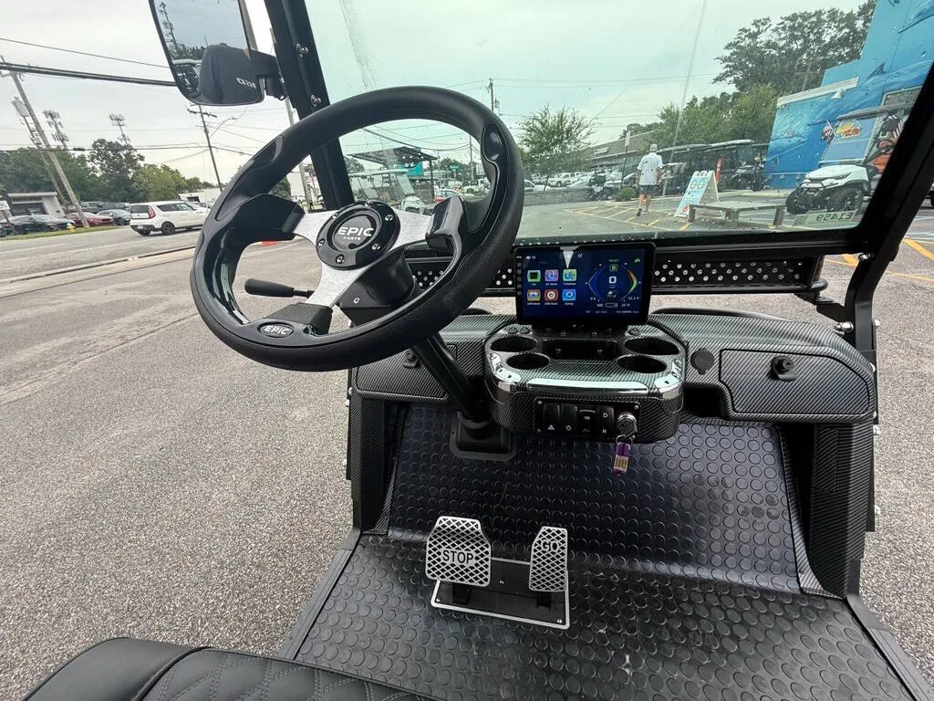 2025 Epic Carts E60L Lithium photo 14