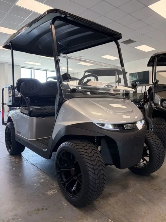 2026 E-Z-GO RXV ELiTE Lithium photo 8