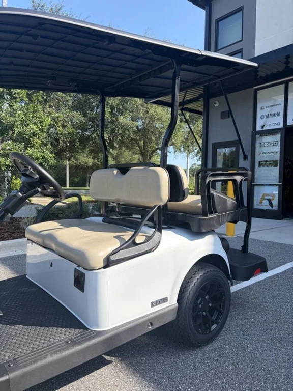 2027 E-Z-GO Freedom ELiTE Lithium photo 2