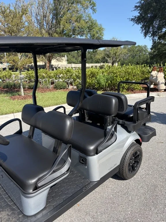 2027 E-Z-GO Express 6 Valor S + 48V Platinum photo 2