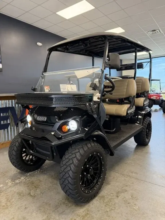 2024 E-Z-GO Liberty photo 6