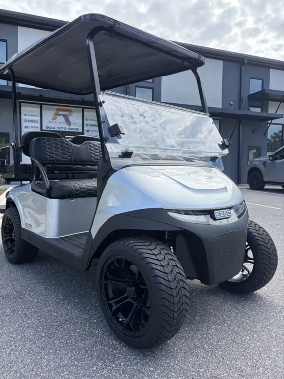 2026 E-Z-GO RXV ELiTE Lithium photo 4