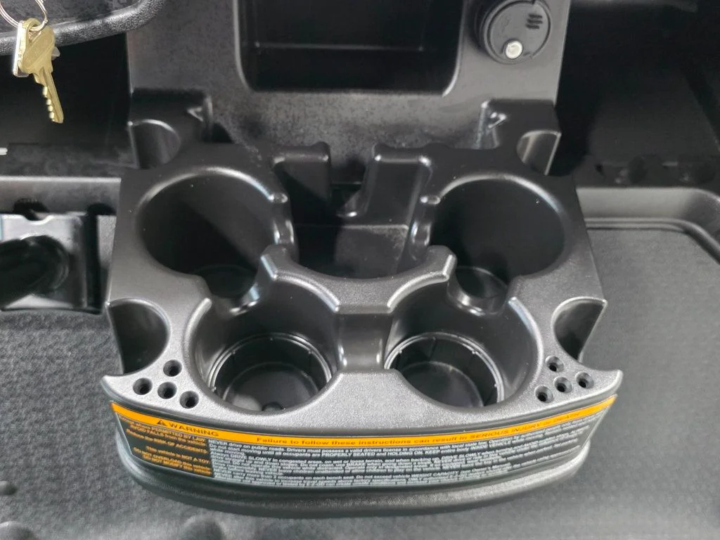 2020 E-Z-GO RXV ELiTE Lithium photo 17