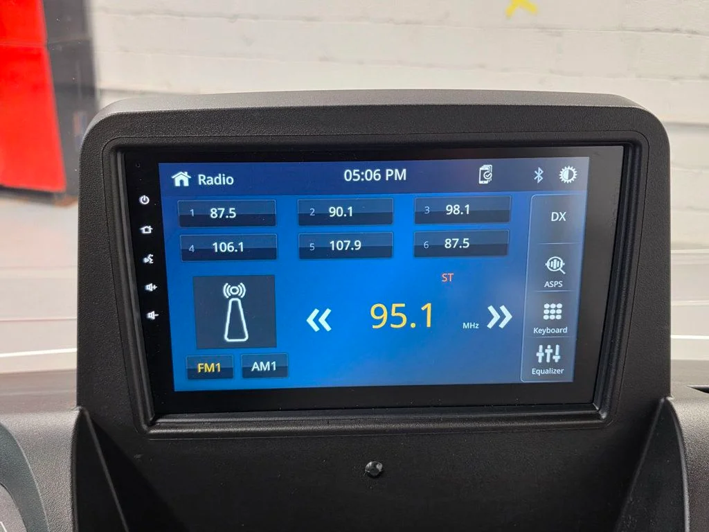 2026 E-Z-GO RXV ELiTE Lithium photo 22