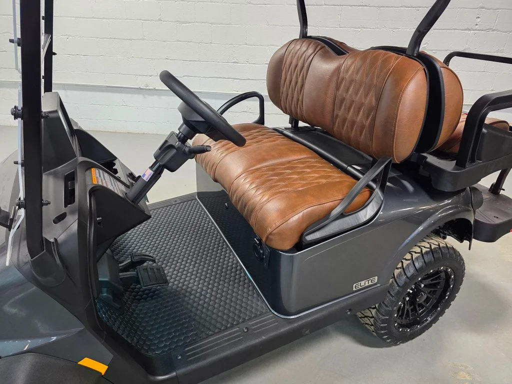 2026 E-Z-GO RXV ELiTE Lithium photo 14