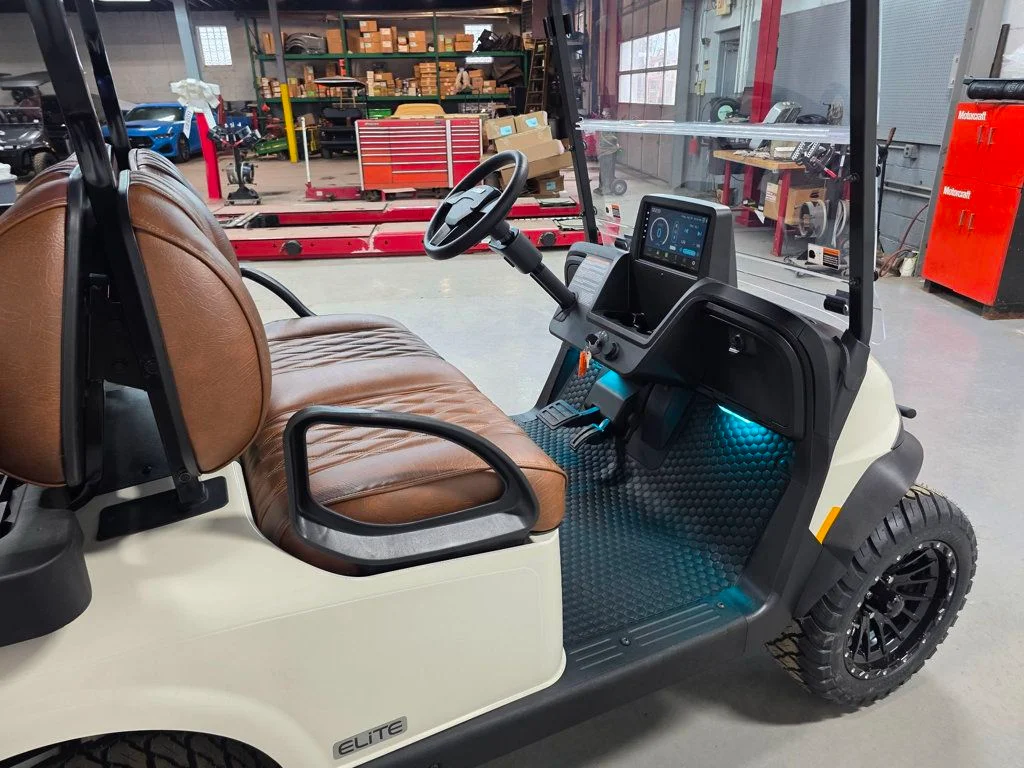 2026 E-Z-GO RXV ELiTE Lithium photo 29