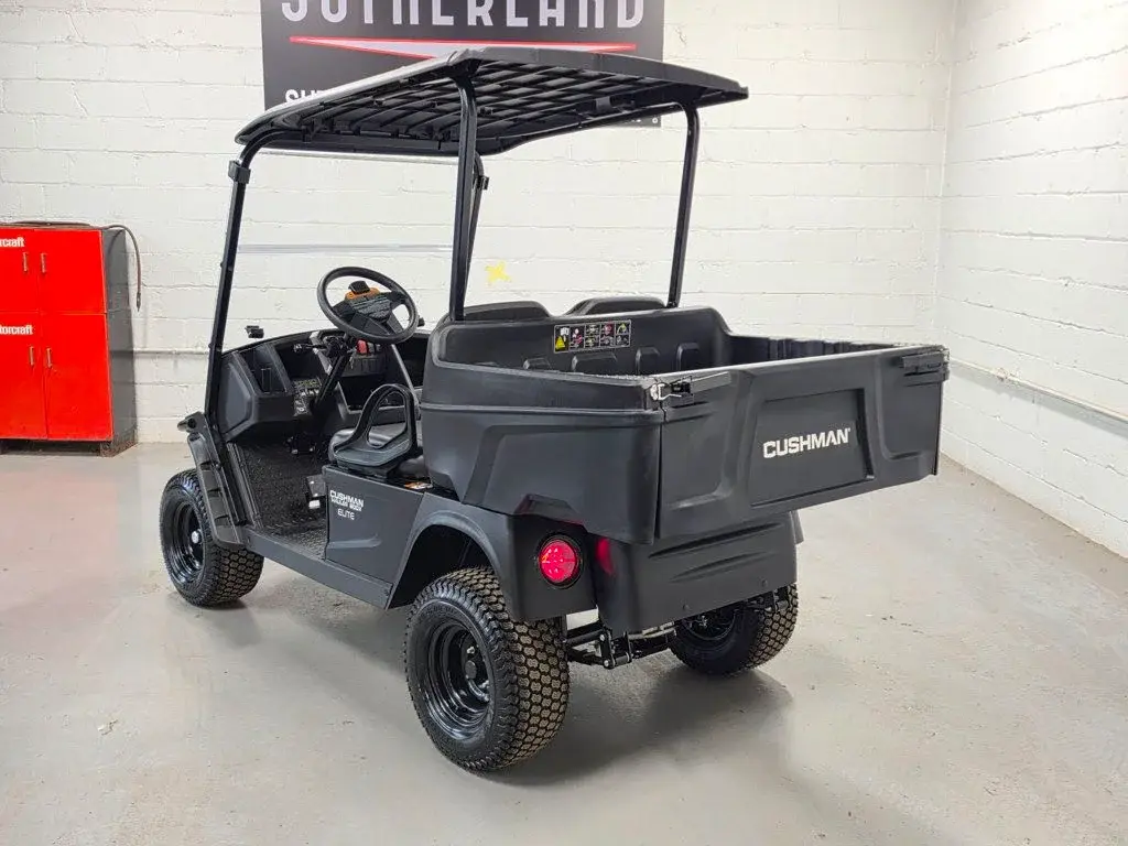 2027 Cushman Hauler 800X photo 8