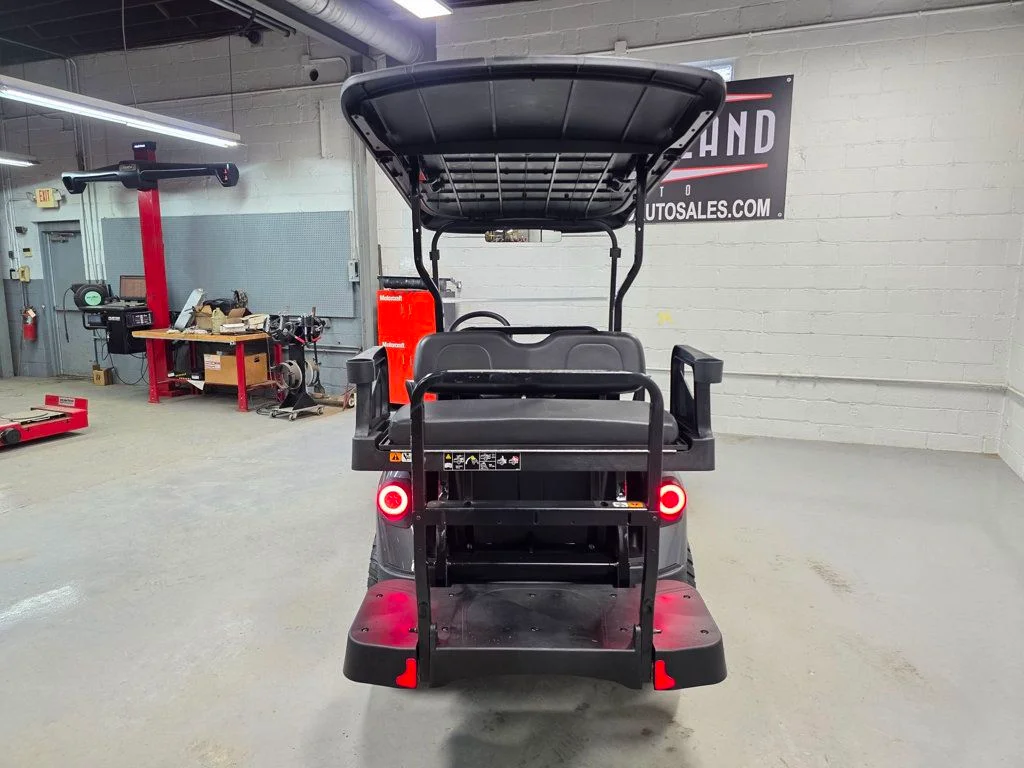 2026 E-Z-GO RXV ELiTE Lithium photo 28