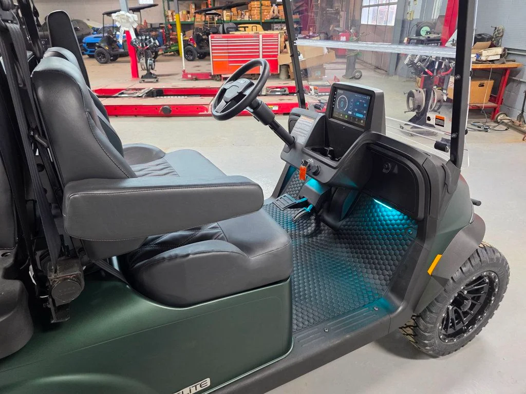 2026 E-Z-GO RXV ELiTE Lithium photo 29