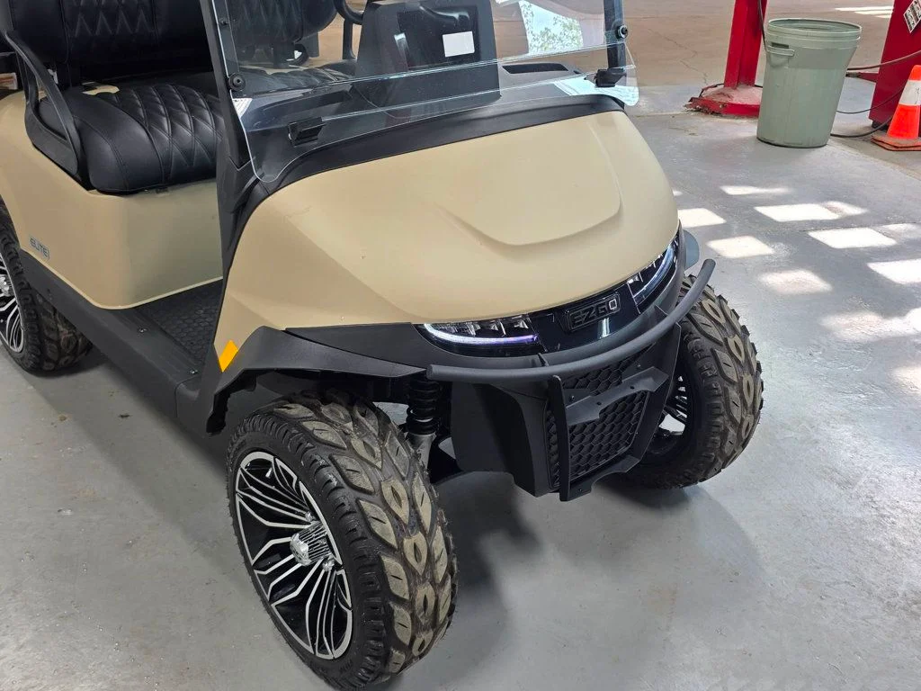 2026 E-Z-GO RXV ELiTE Lithium photo 26