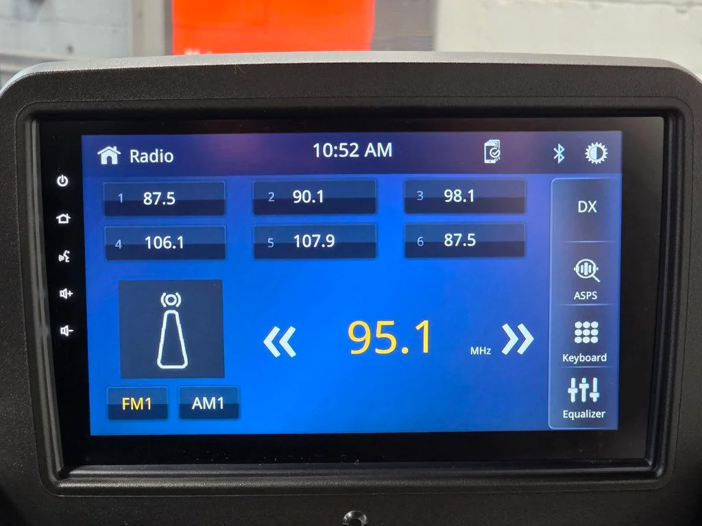 2026 E-Z-GO RXV ELiTE Lithium photo 18