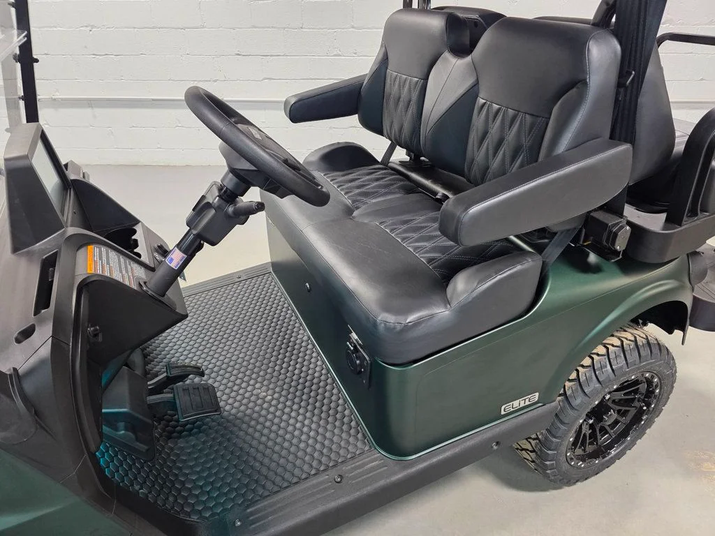 2026 E-Z-GO RXV ELiTE Lithium photo 13