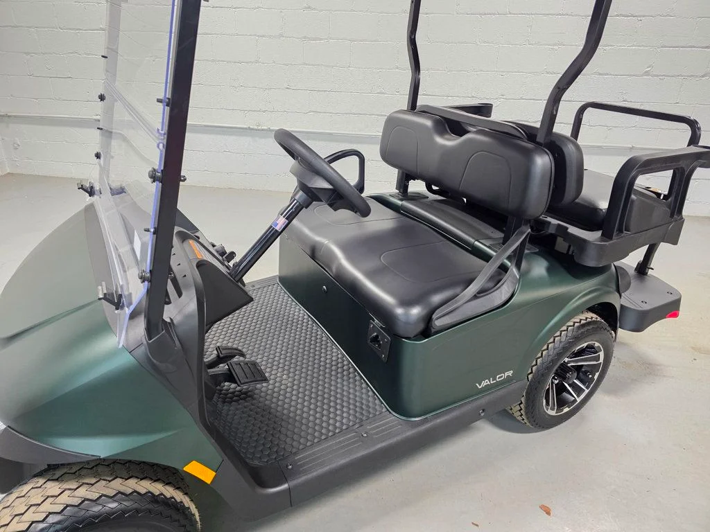2026 E-Z-GO RXV VALOR 4 S+ photo 14