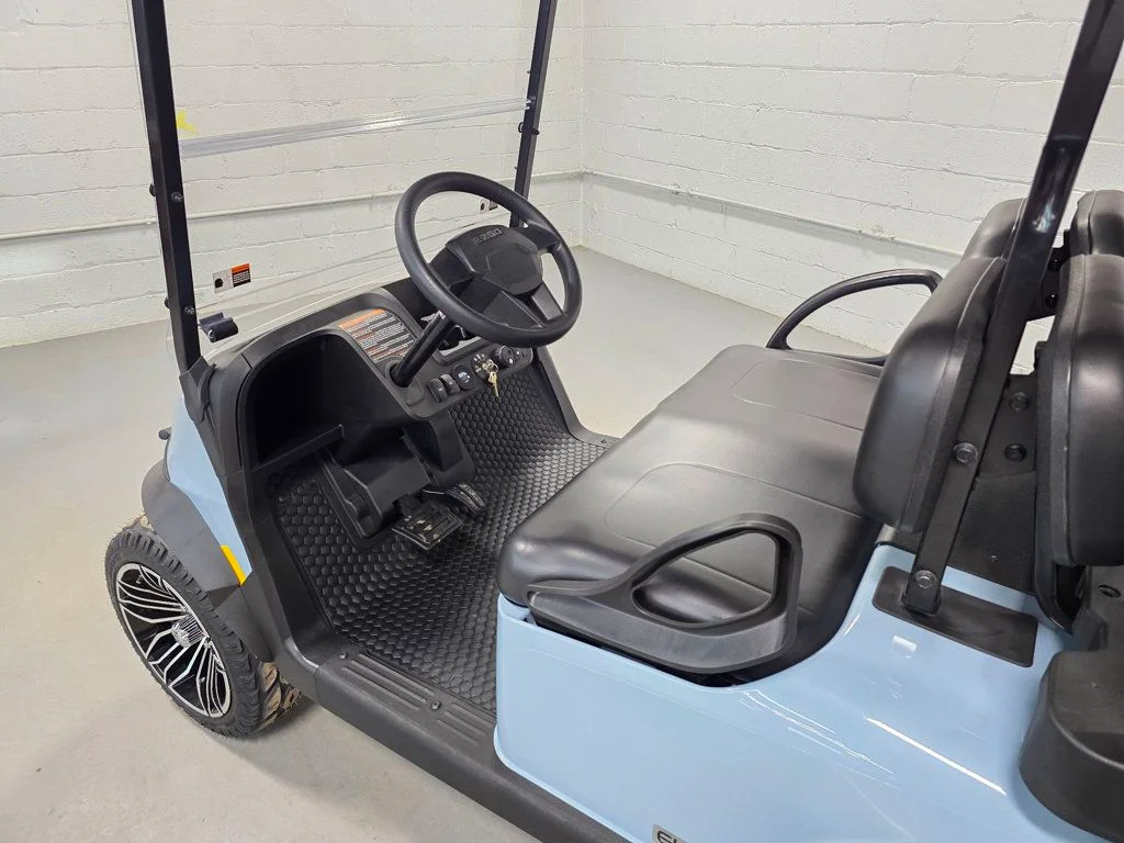 2026 E-Z-GO RXV ELiTE Lithium photo 12