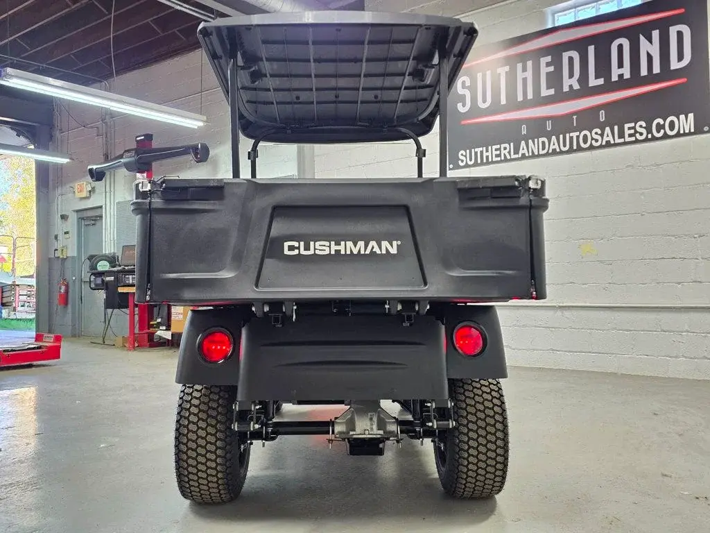 2027 Cushman Hauler 800X photo 7