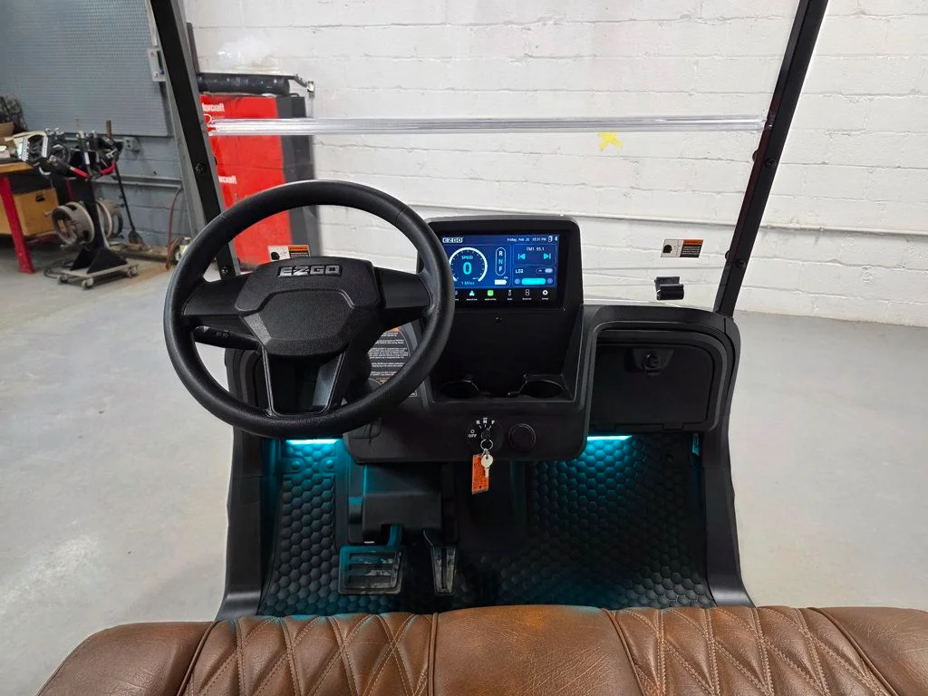 2026 E-Z-GO RXV ELiTE Lithium photo 10
