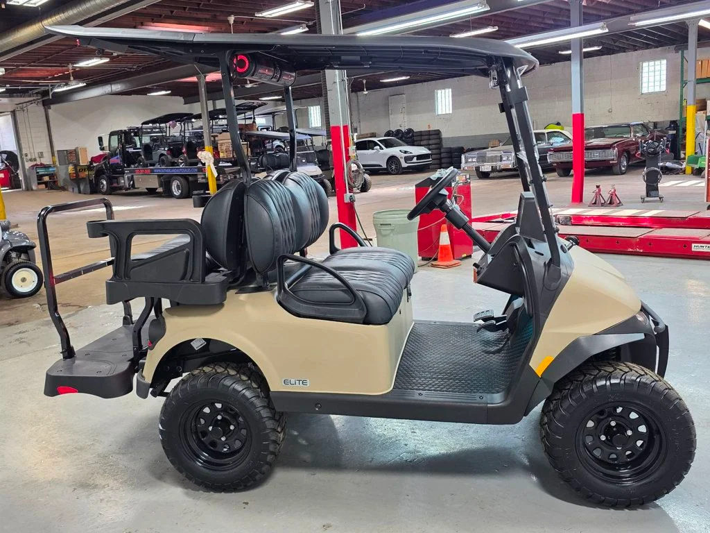 2026 E-Z-GO RXV ELiTE Lithium photo 5