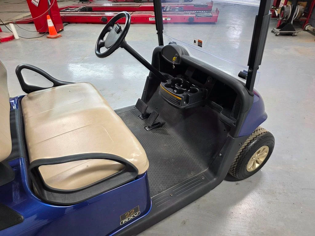 2020 E-Z-GO RXV photo 15