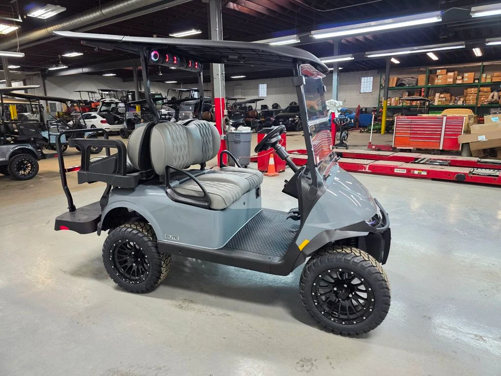 2026 E-Z-GO RXV ELiTE Lithium photo 6